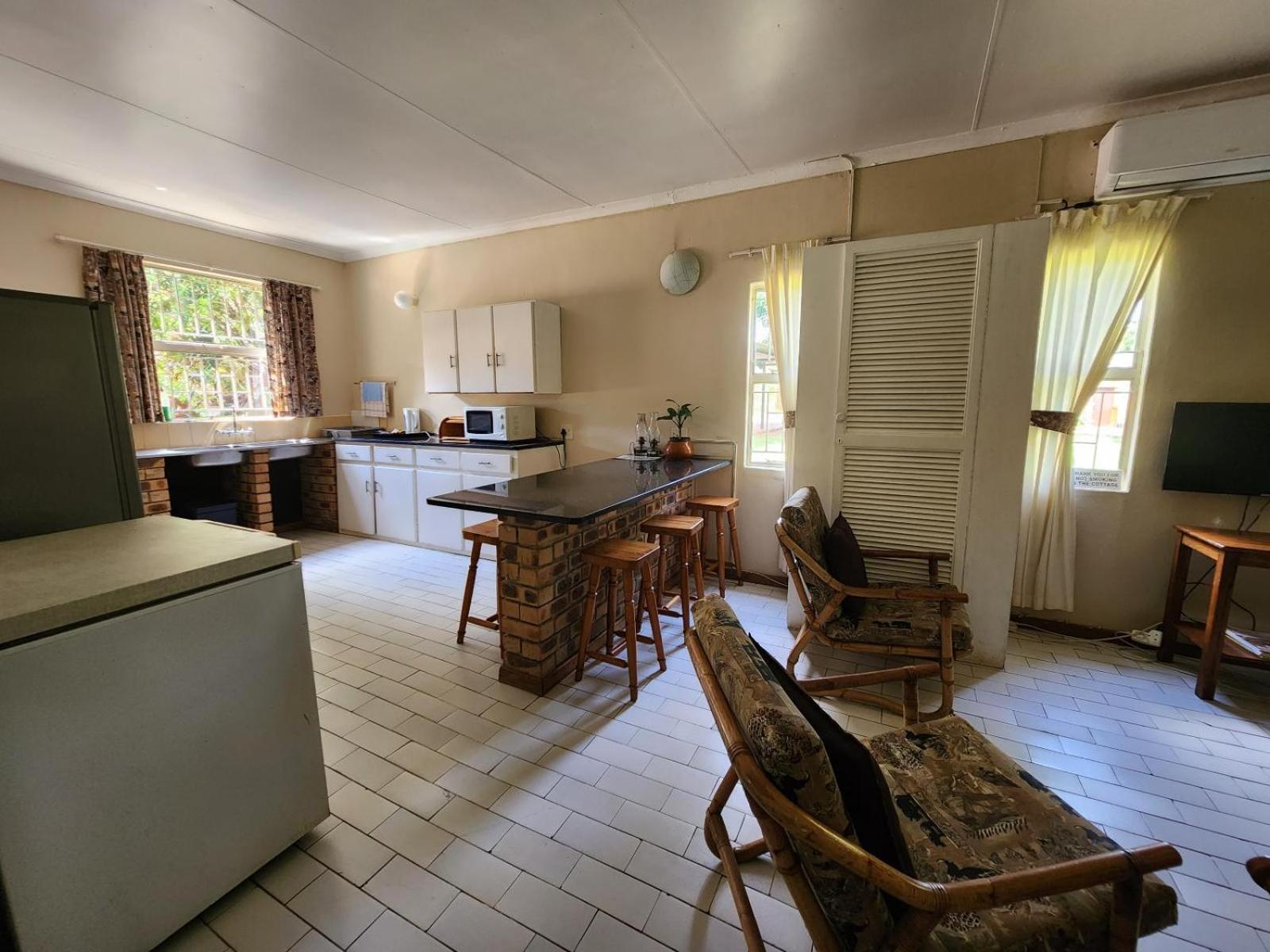 River Cottage Lodge Малелане Номер фото